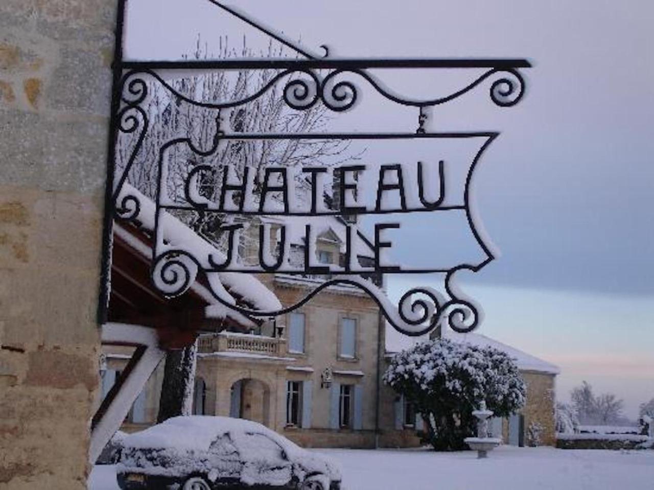 Château Julie - Chambres&Petit-déjeuners Virsac Exterior foto